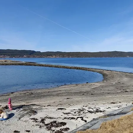 Solbakken Vakantiehuis Fevåg