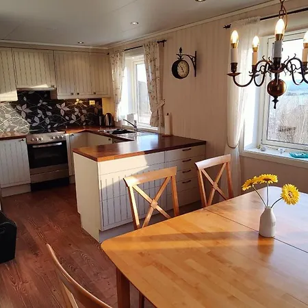 Solbakken Holiday home